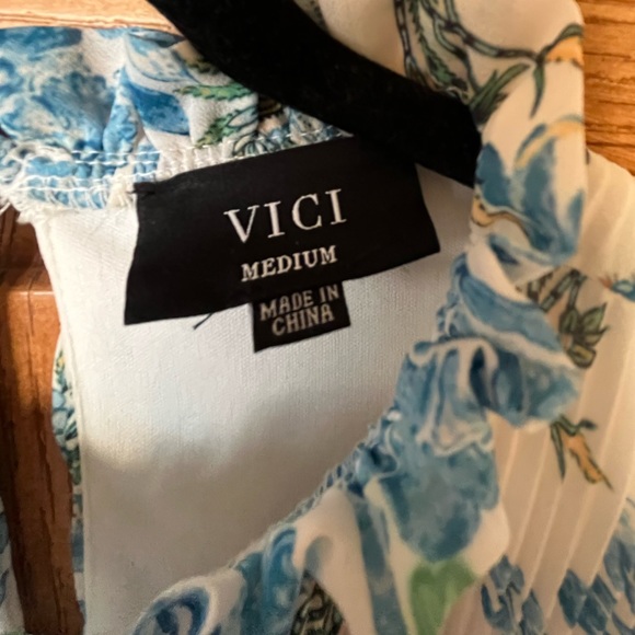 Vici Tempe Floral Ruffle Midi Dress - Picture 9 of 9